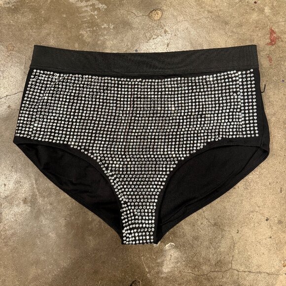 Kikiriki Punk Rock Studded Booty Shorts \\ Size Large // Black, silver - Picture 1 of 7